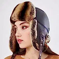 Kahverengi Tavşan Kürklü Ushanka Kadın Deri Şapka ile Kışın Keyfini Çıkarın! Kahverengi Tavşan Kürklü Ushanka Kadın Deri Şapka ile Kışın Keyfini Çıkarın!
