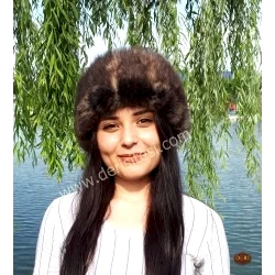 Asena Kurt Tüyü Desenli Kadın Deri Börk, Şapka Modelimiz Asena Kurt Tüyü Desenli Kadın Deri Börk, Şapka Modelimiz